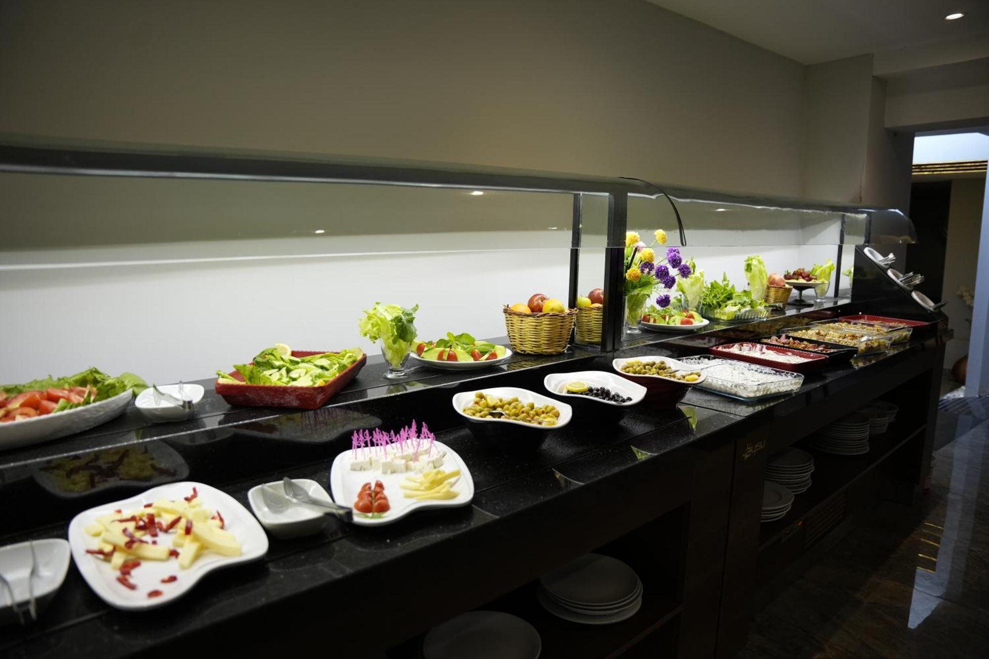 Eniza Hotel مرسين المظهر الخارجي الصورة